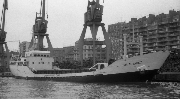 Luis Alvarez by F. Estrañi Luis Alvarez by F. Estrañi